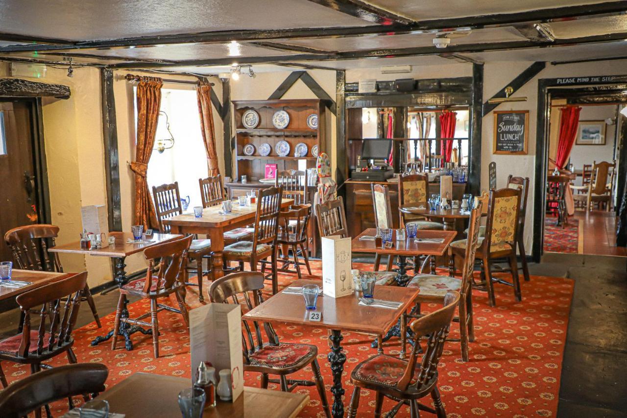 Queens Head Inn, Tirril Мини-отель